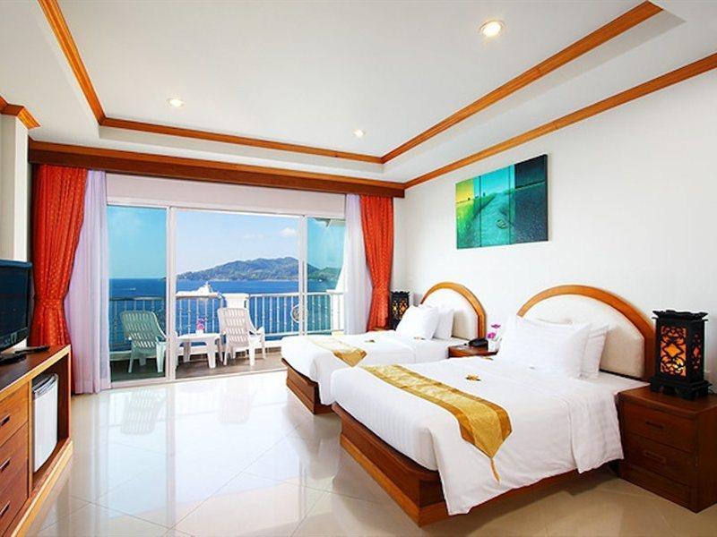 Blue Beach Club & Resort Patong Exterior foto