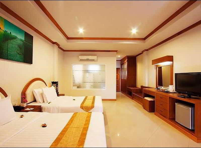 Blue Beach Club & Resort Patong Exterior foto